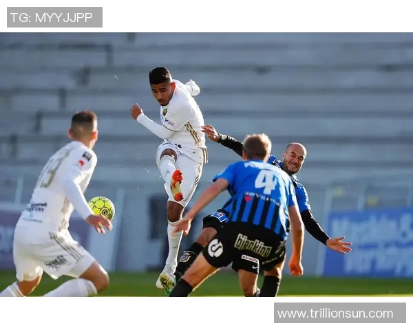卡马尔vs挑战者们的巅峰对决谁能在赛场上书写新的传奇